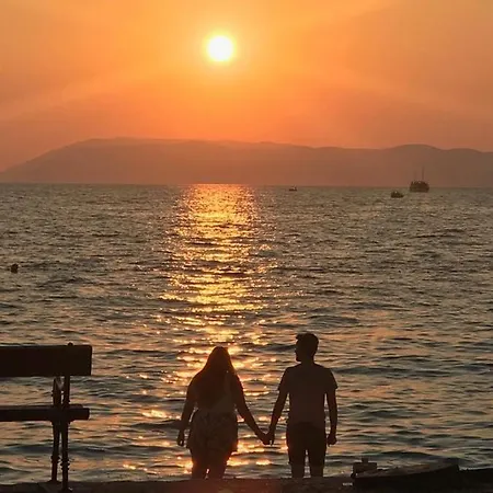 Lucija Apartman Tucepi