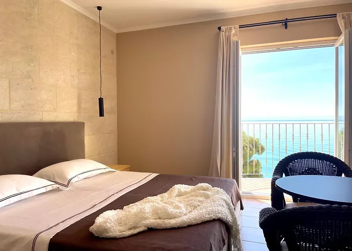 Lucia Apartment *